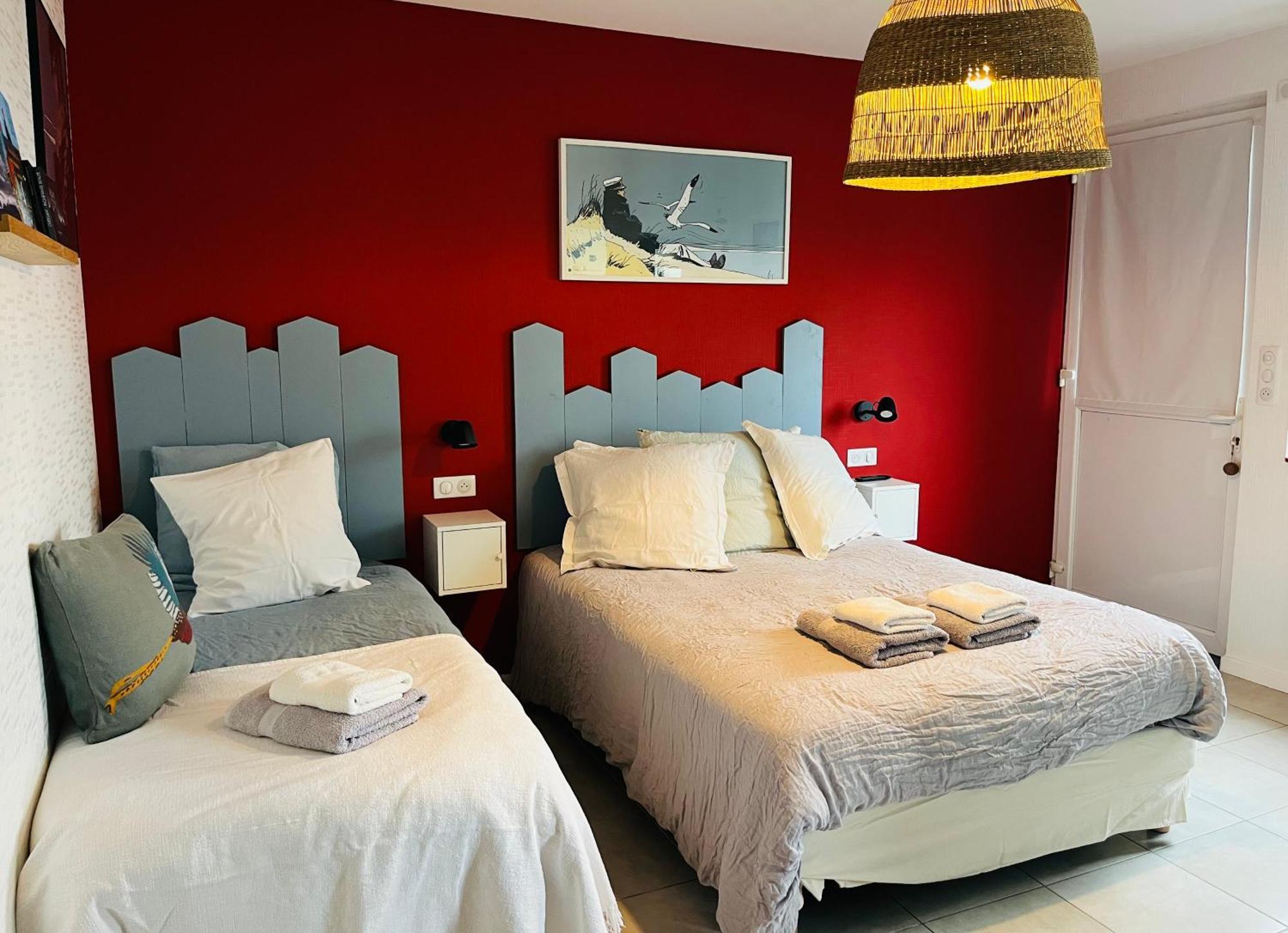 L'Atelier De Mezareun Bed & Breakfast Ushant Exterior foto