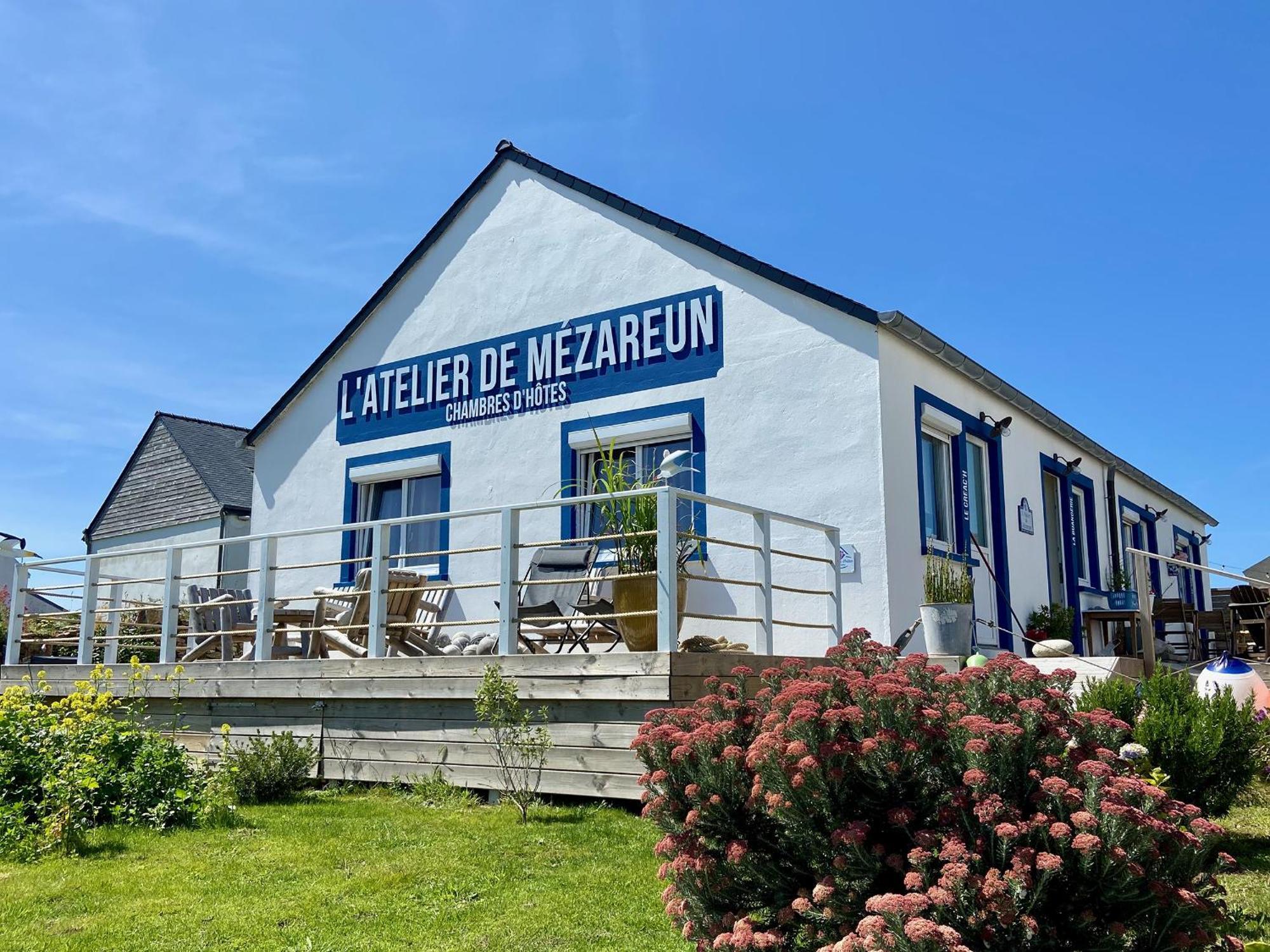 L'Atelier De Mezareun Bed & Breakfast Ushant Exterior foto